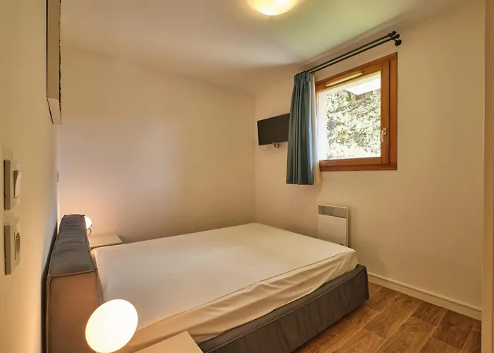 Coeur D'ours Апартаменты Ле дез Альп